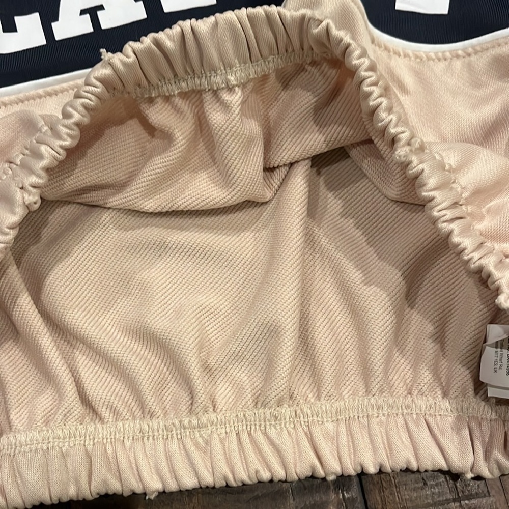 Deadstock PLAYBOY x MISSGUIDED Crop Pull Over - Picture 14 of 16